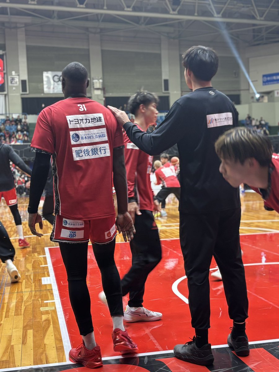 ダイキ tweet media