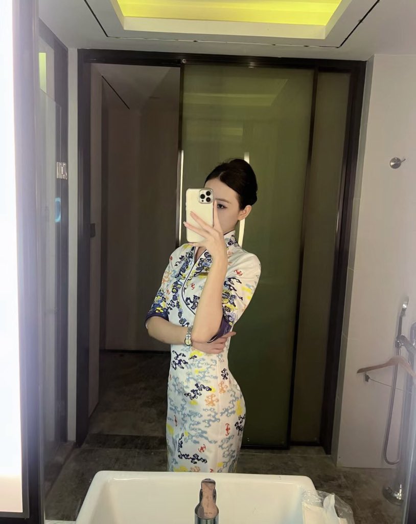 moxin660's tweet photo. 欢喜之余不忘初心，往后你会发现
    v：moxin660 https://t.co/MeLyGJZpBm