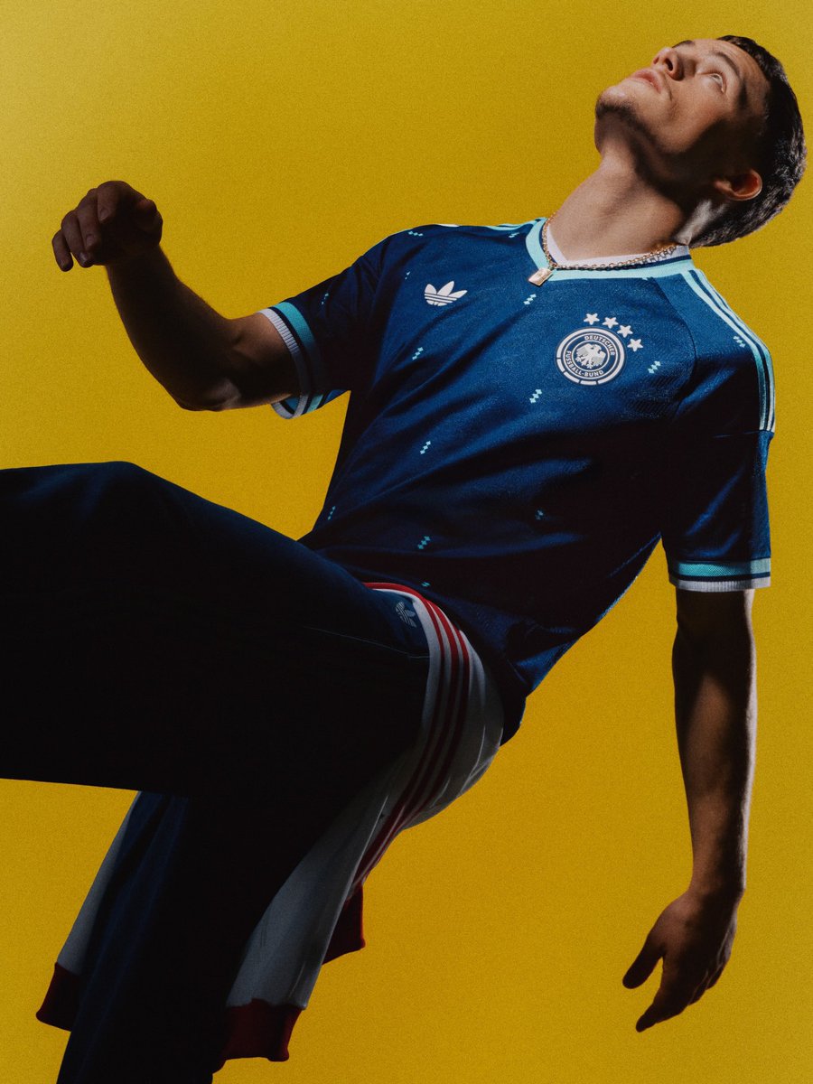 esvaphane's tweet photo. 🦚 Germany 2026. World Cup. Adidas. Away. 🦚 https://t.co/JCQCDNpoTB