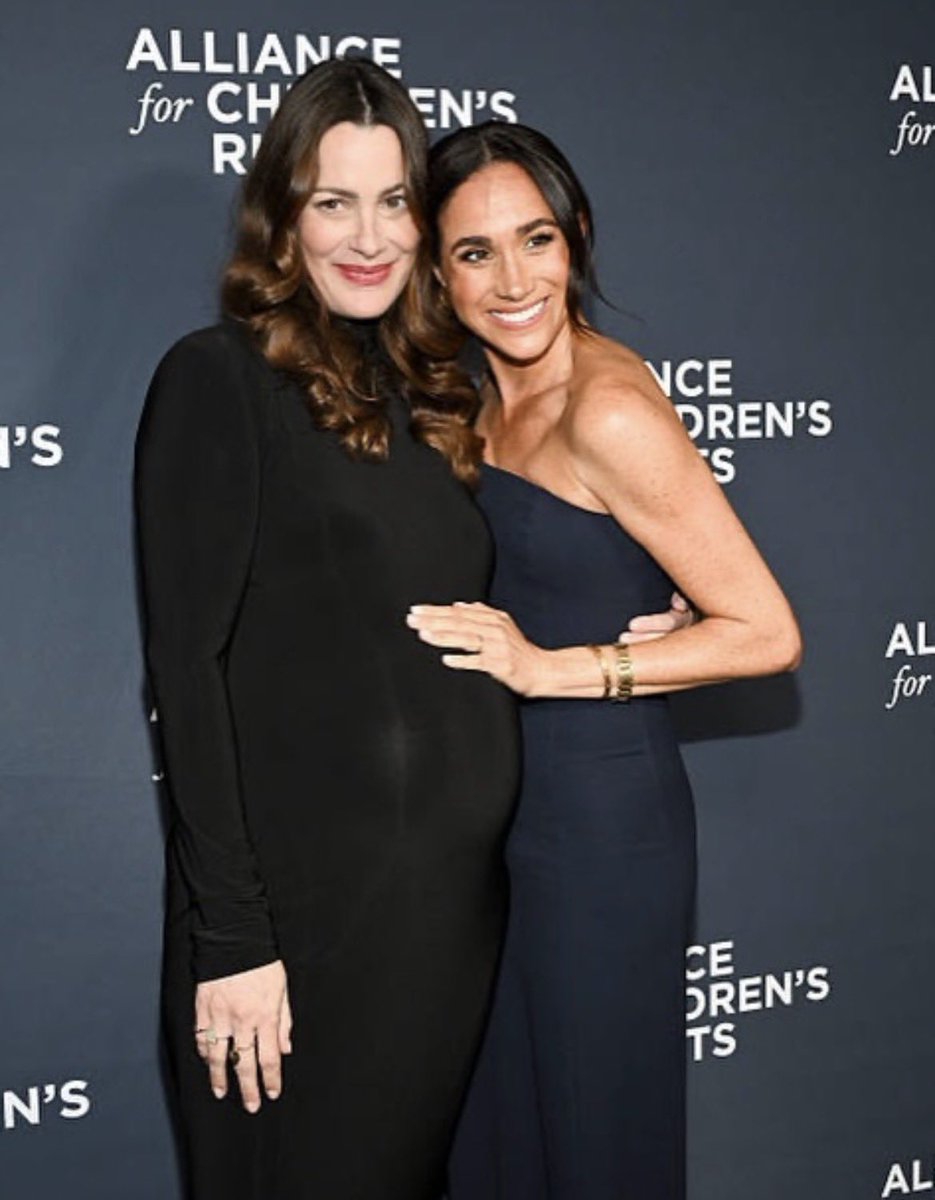 Princess CarParkle 👑 tweet media