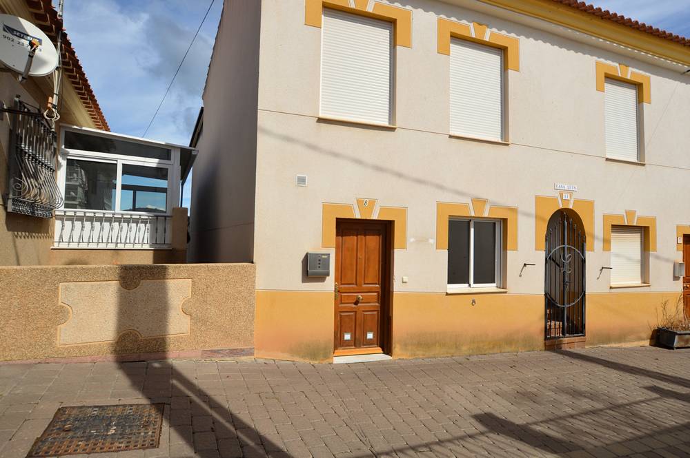 OliveHouseprops's tweet image. OLV2147 🏡 Two-bedroom apartment in Bédar 🌄🌊 Open-plan living 🍴🔥 Sunroom 🌞 Patio 🌿 Ducted AC ❄️ Only 20 mins to Mediterranean beaches 🏖️ Perfect home or holiday retreat ✨ #Bédar #SpainProperty #DreamHome #HolidayHome #MediterraneanViews