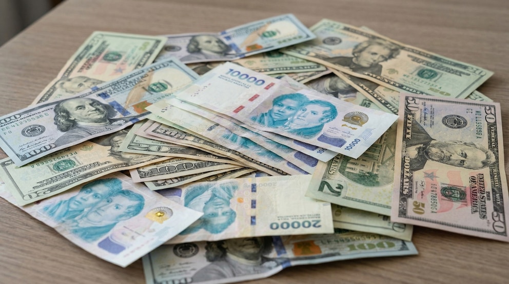 Un poco de Tendencias tweet media