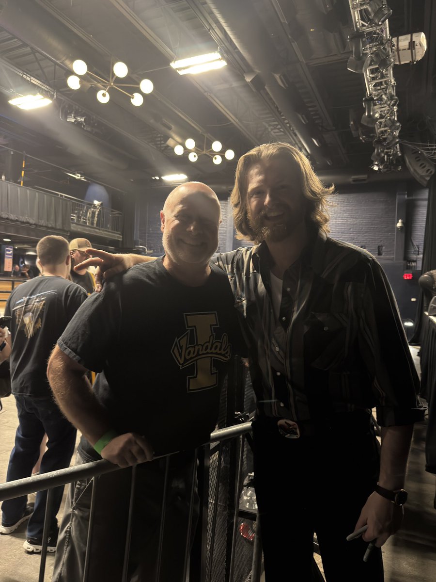 Eric Leigh tweet media