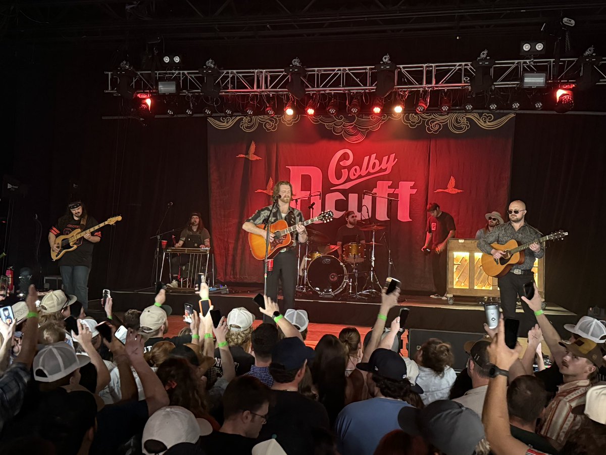 Eric Leigh tweet media