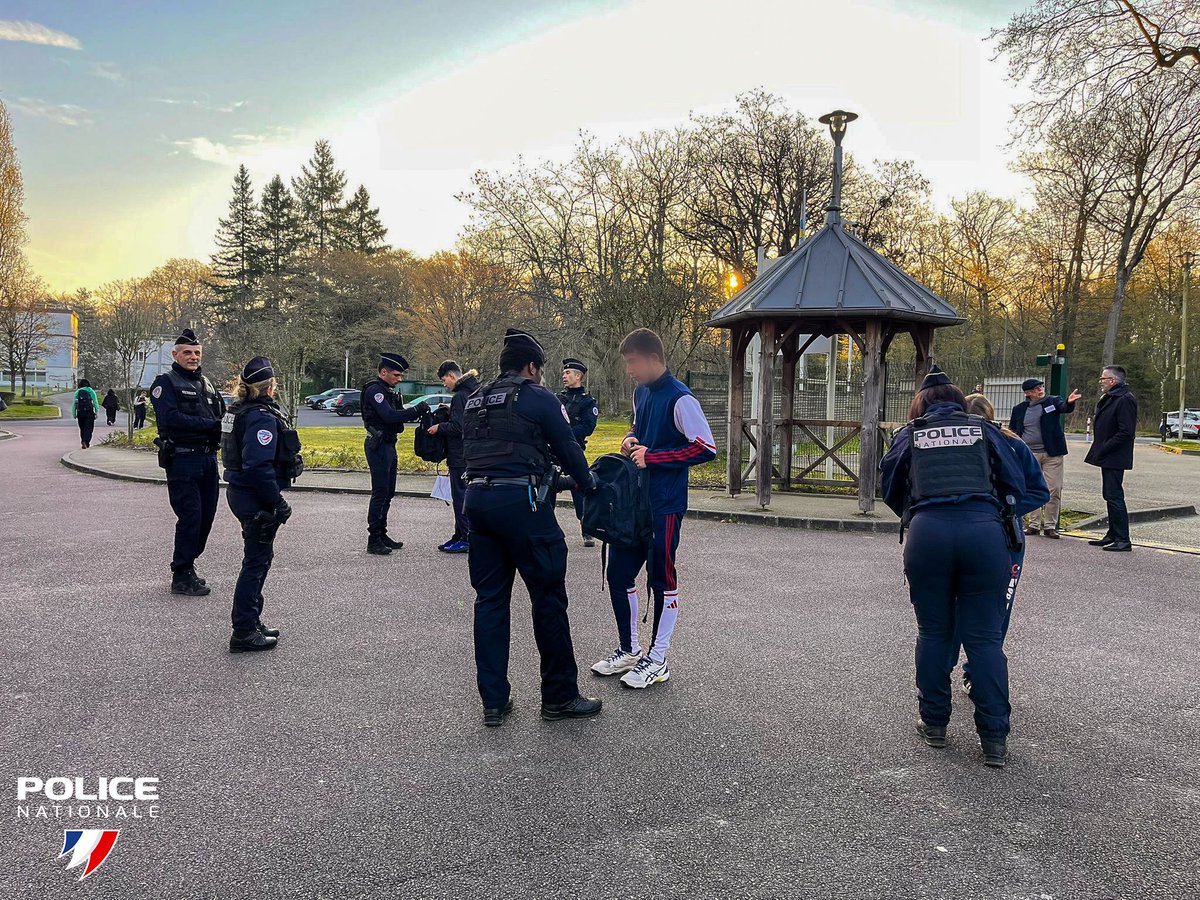 Police Nationale 45 tweet media