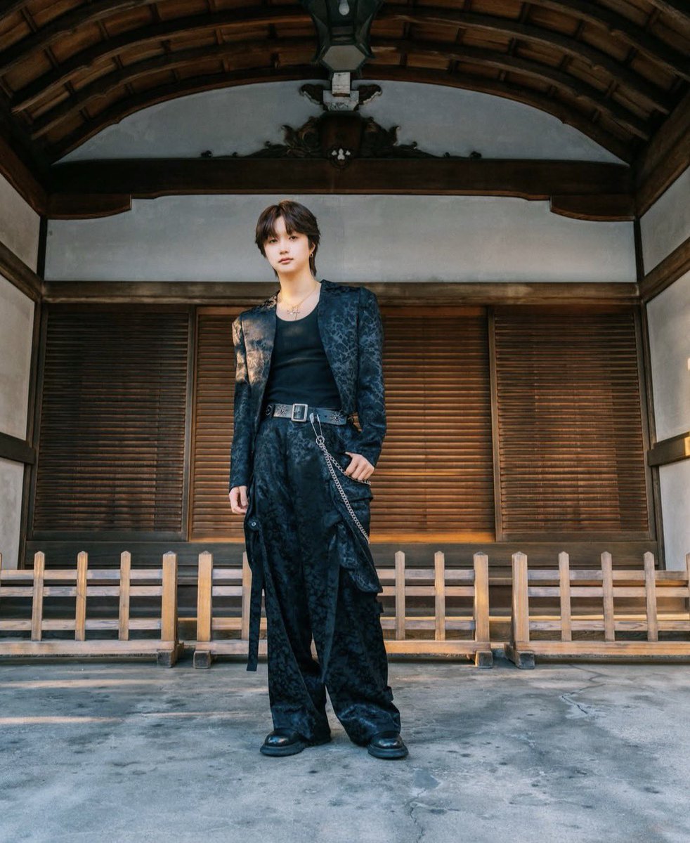 𝙉𝙖𝙤 tweet media