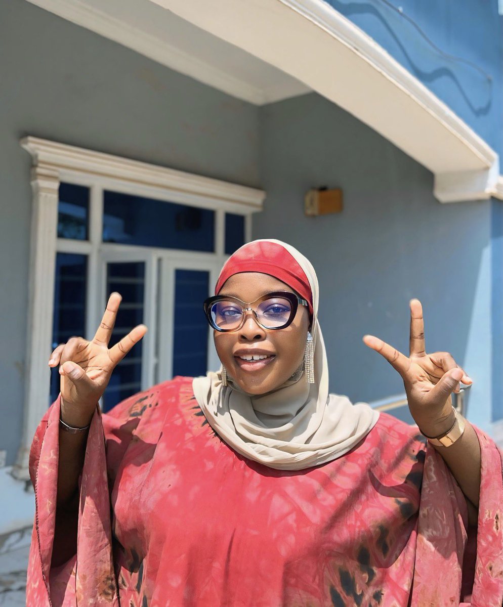 HeyGaniyat's tweet photo. Eid Mubarak Fam, Taqabalallah minna wa minkum 📿🙏❤️😍🕌 https://t.co/1XhLZjK44d