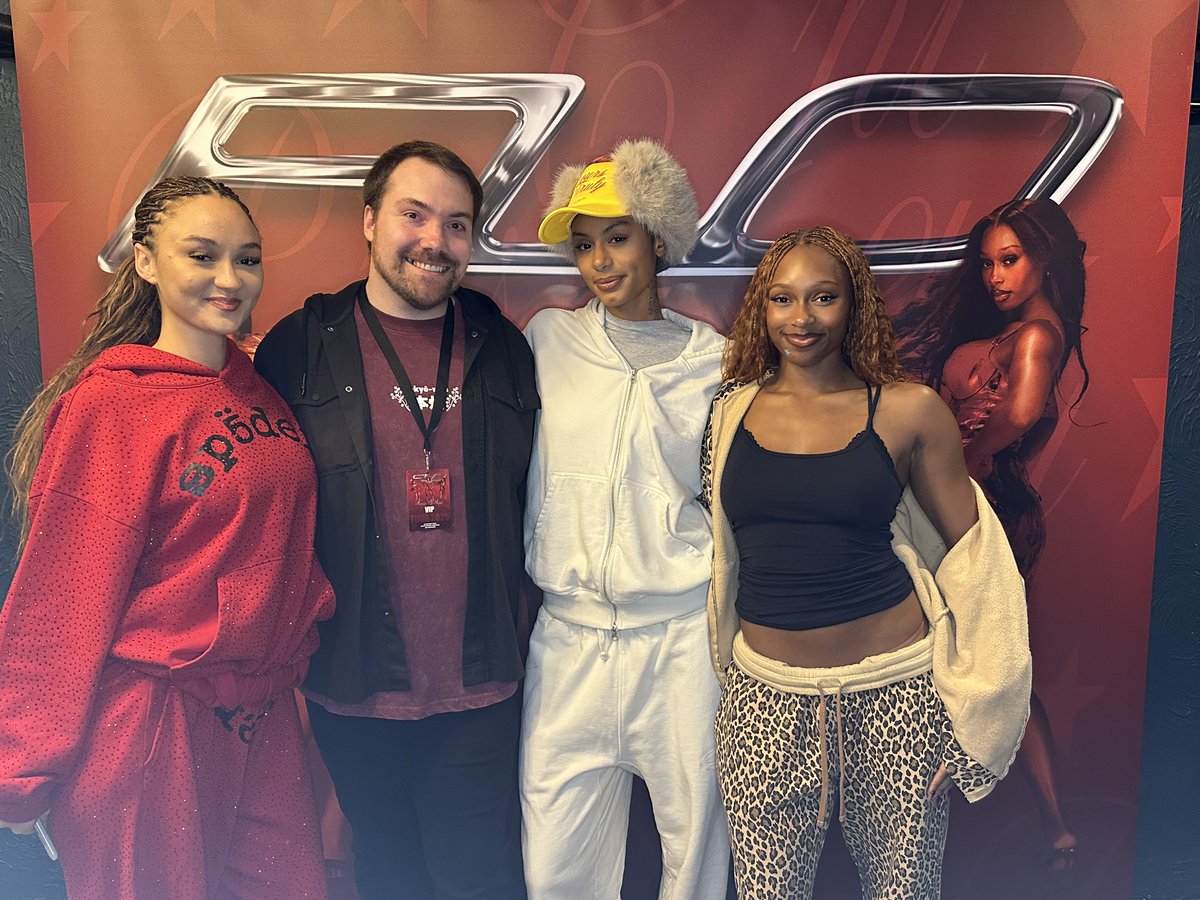 David Hewitt tweet media