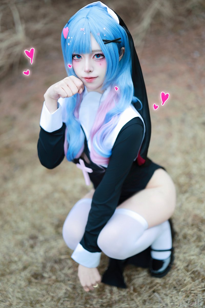 ღLilyღ tweet media