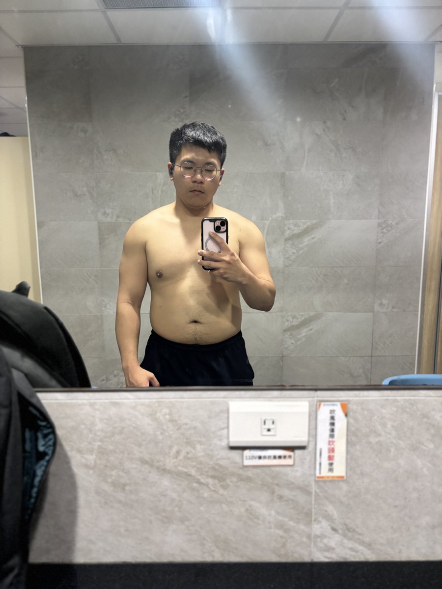 內湖for all one（1+） tweet media