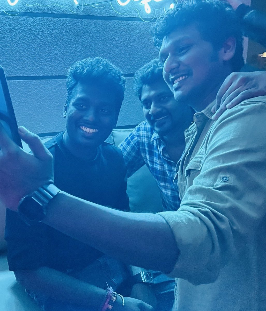 ꜱɪɴɢʟᴇ ʙᴏᴛᴛʟᴇ tweet media