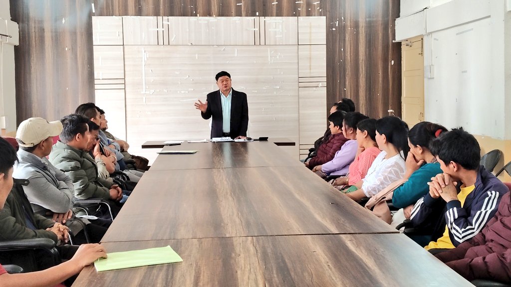 DC Upper Siang tweet media