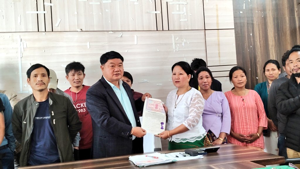 DC Upper Siang tweet media