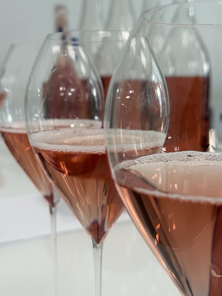 Louis Roederer tweet media