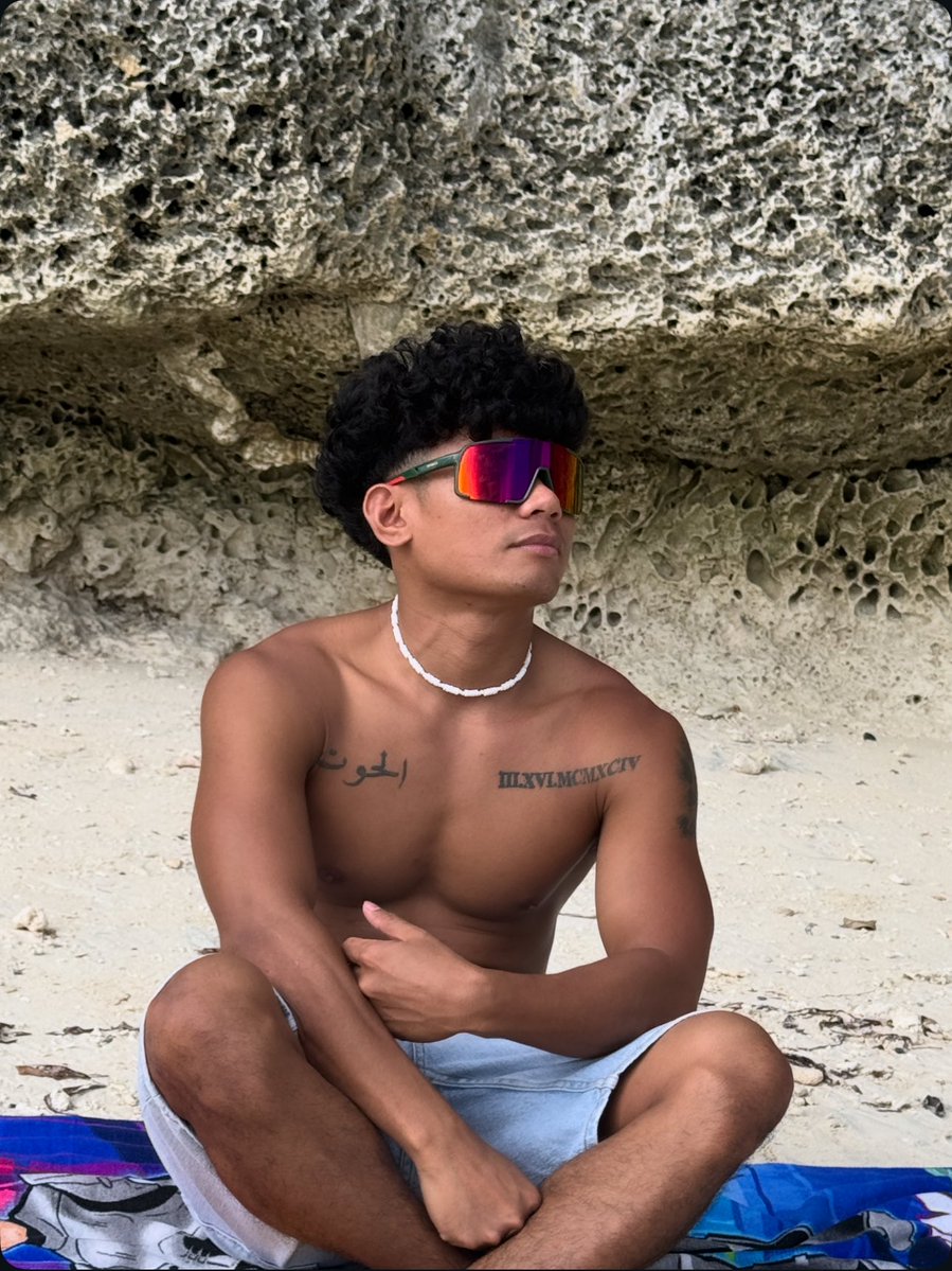 CurlyStud tweet media