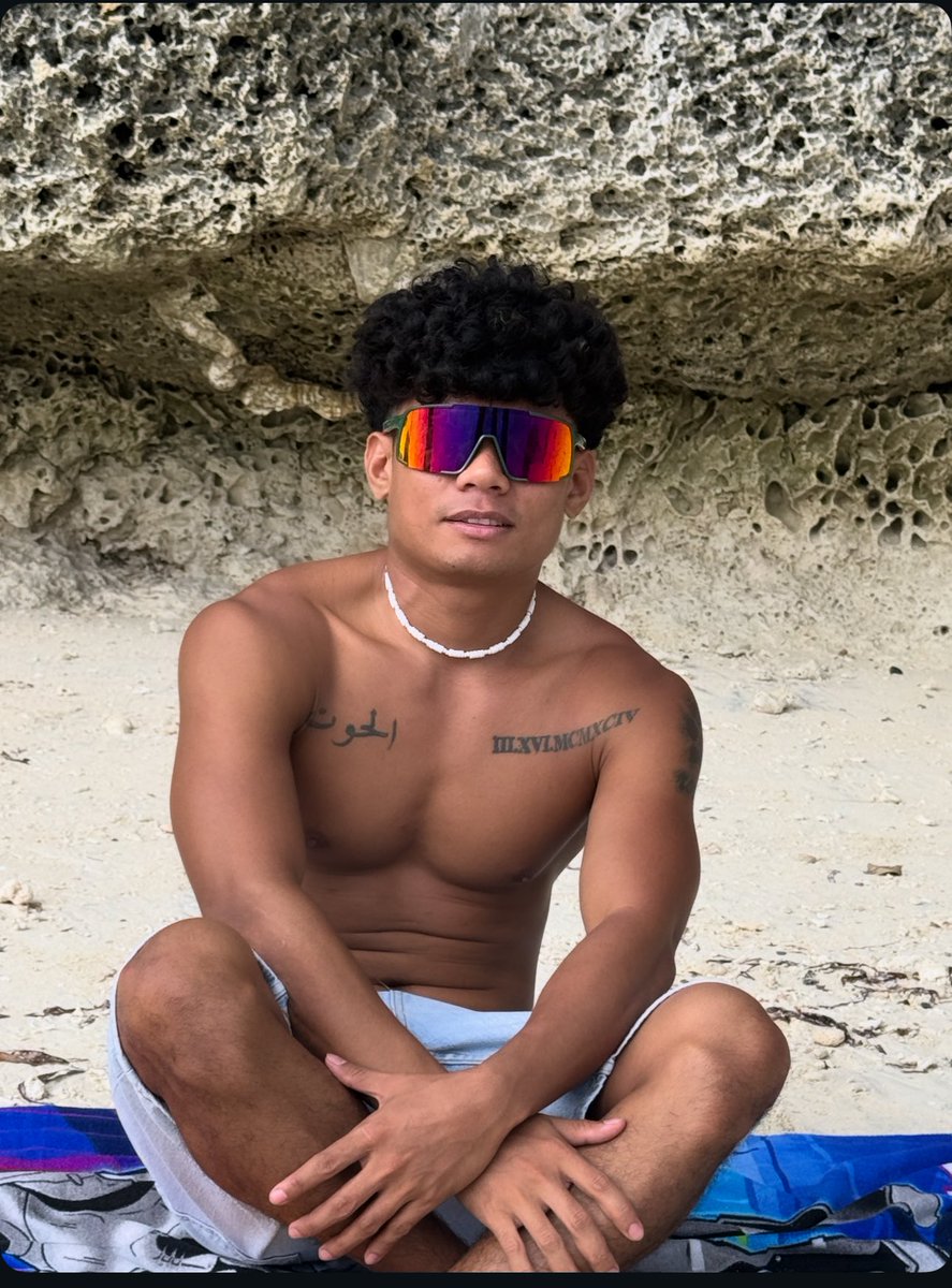 CurlyStud tweet media