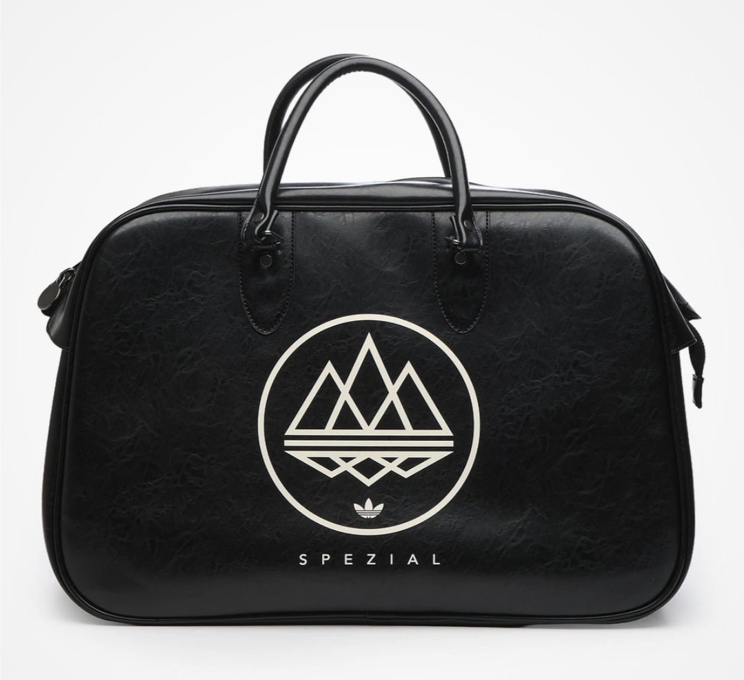 adiFamily tweet media