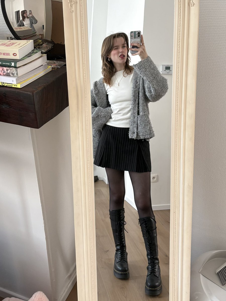 ryn (& apple) ‧₊ 🍒 ᵎᵎ tweet media