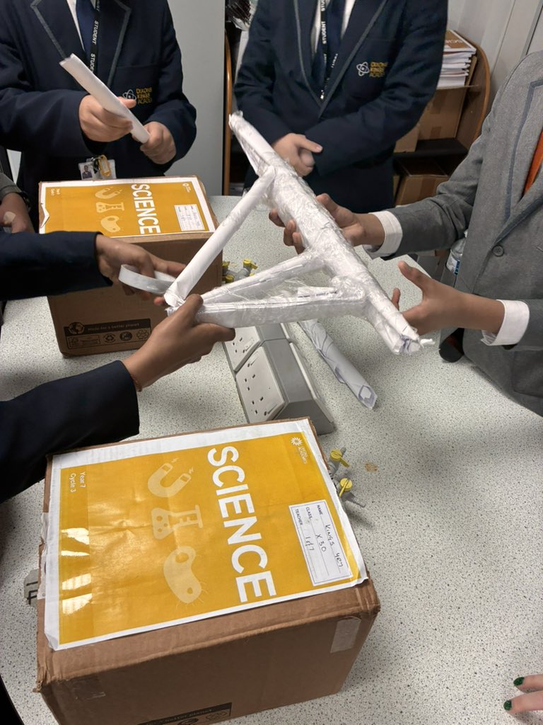 Dixons Kings Academy tweet media