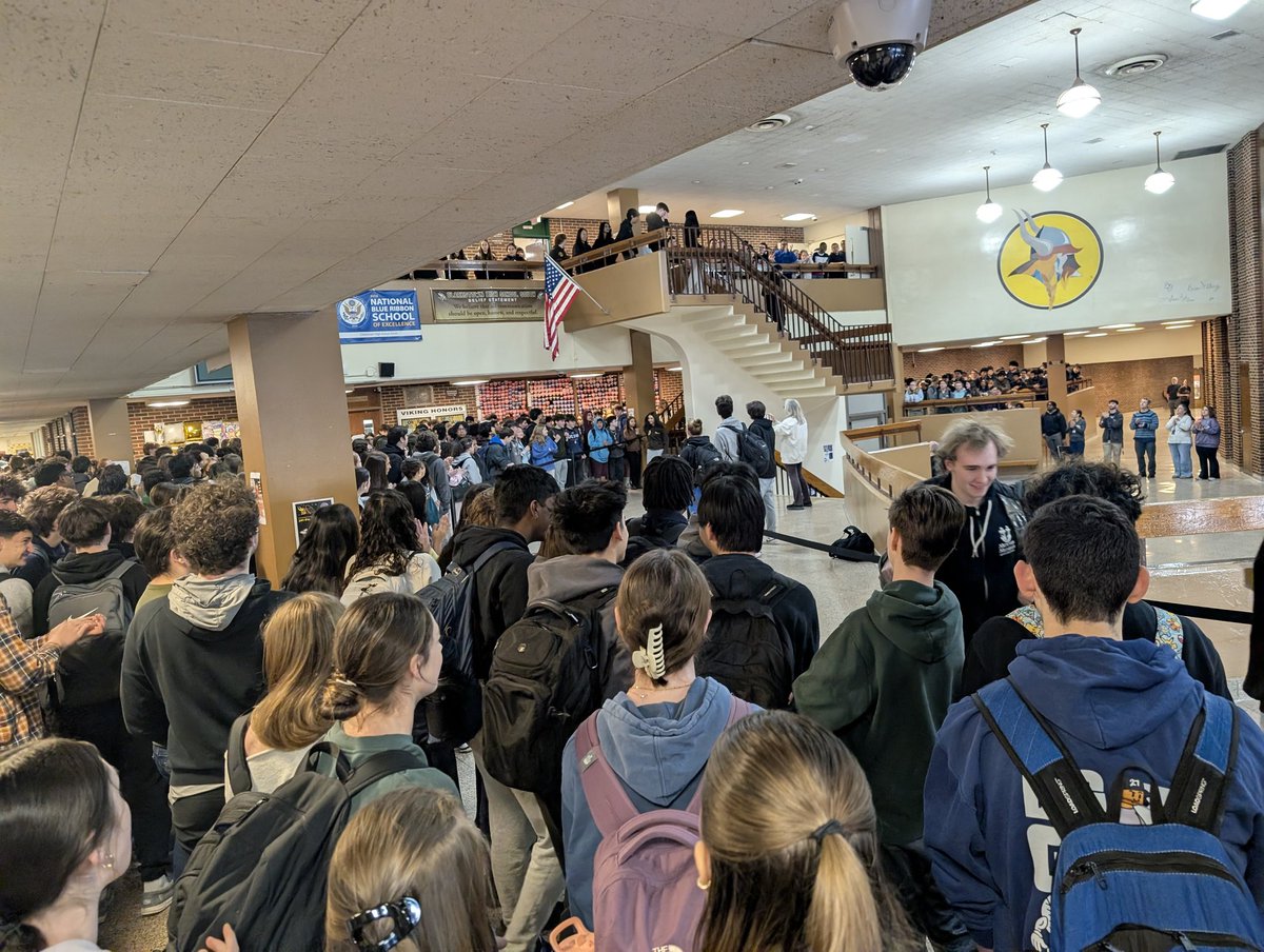 mpbaiocco's tweet image. Huge congratulations to the @ccsdschools South HS Science Olympiad team! 🧬

 The energy at today’s clap-out was incredible as we sent our students off to the State Competition. Go get ‘em, Vikings! 🏆
​#ClarkstownCommitment #ScienceOlympiad #VikingPride #STEM