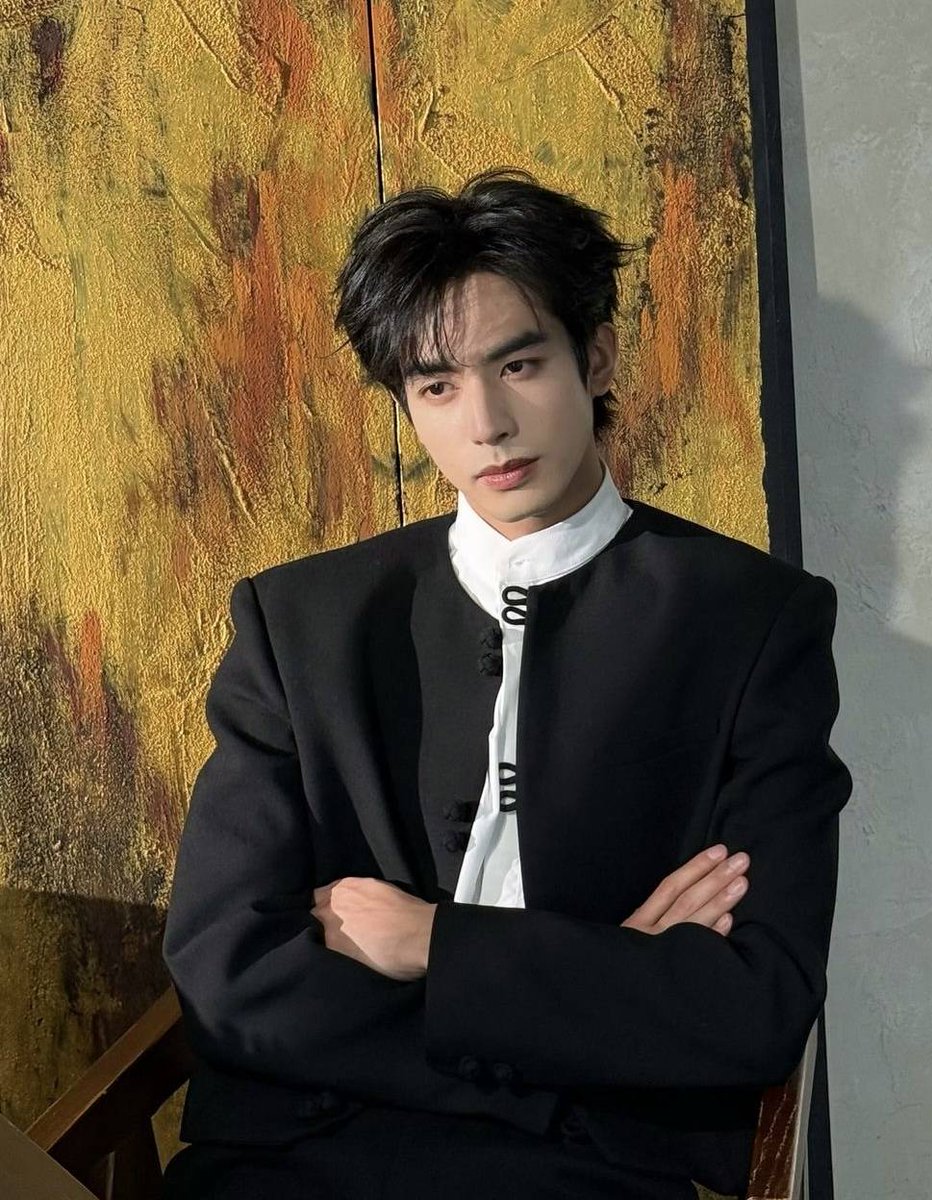 Base umum bisa follow @cornerfess tweet media