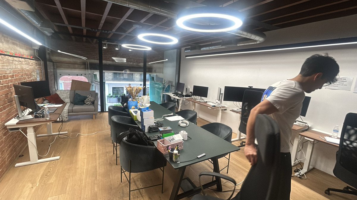 Anthony Beaumont tweet media