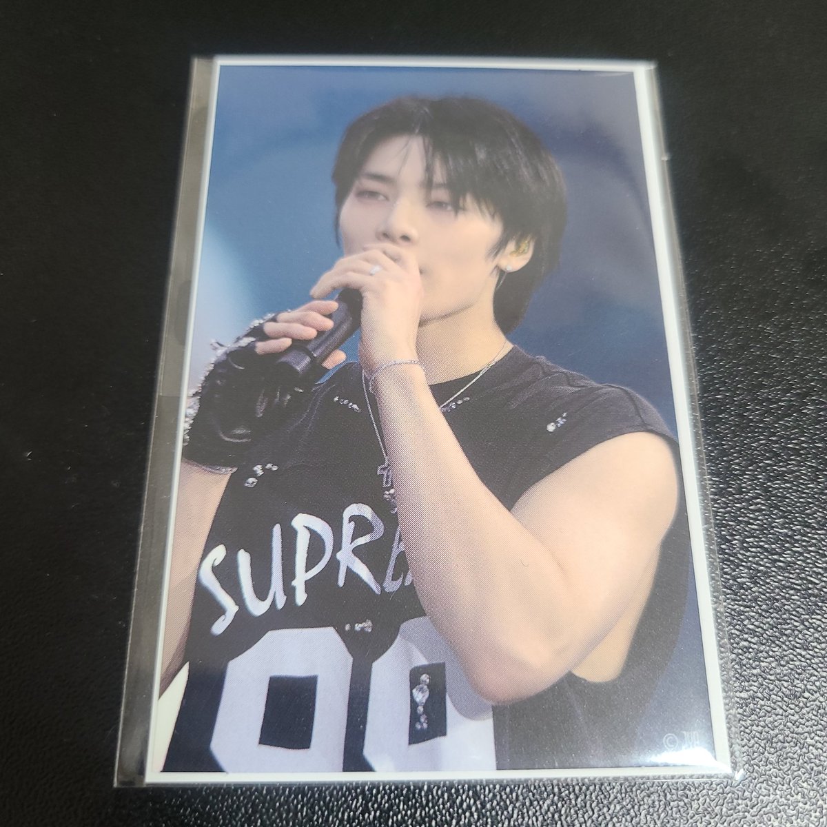 case1430915 tweet media