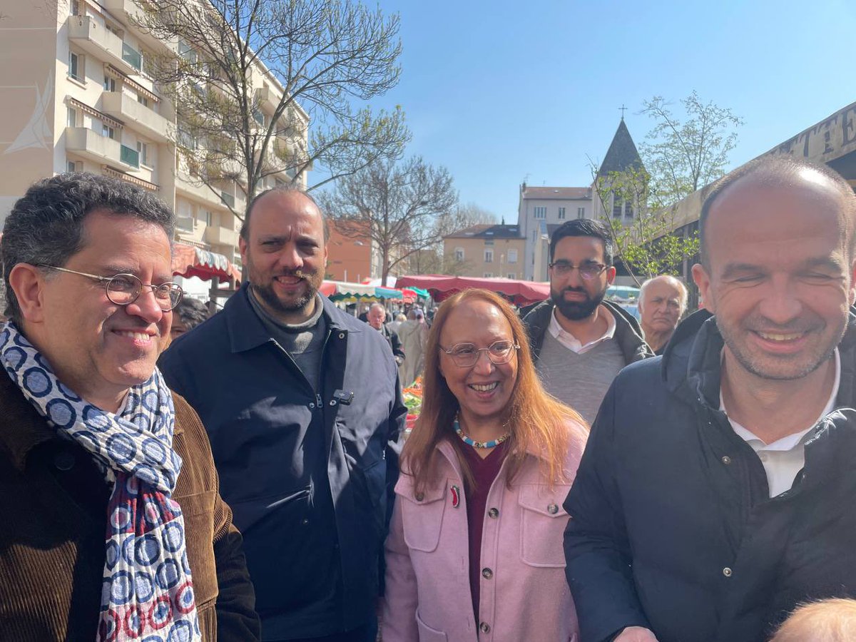 gabrielamard's tweet photo. Merci à @mbompard deputé de Marseille d’être venu ce matin à Villeurbanne pour soutenir la liste insoumise que je conduis à la métropole pour Villeurbanne et la liste municipale conduite par Mathieu Garabedian. 

Dimanche VOTONS insoumis pour battre la droite et l’extrême-droite.

#Villeurbanne
#DimancheJeVoteLFI
#métropoledelyon