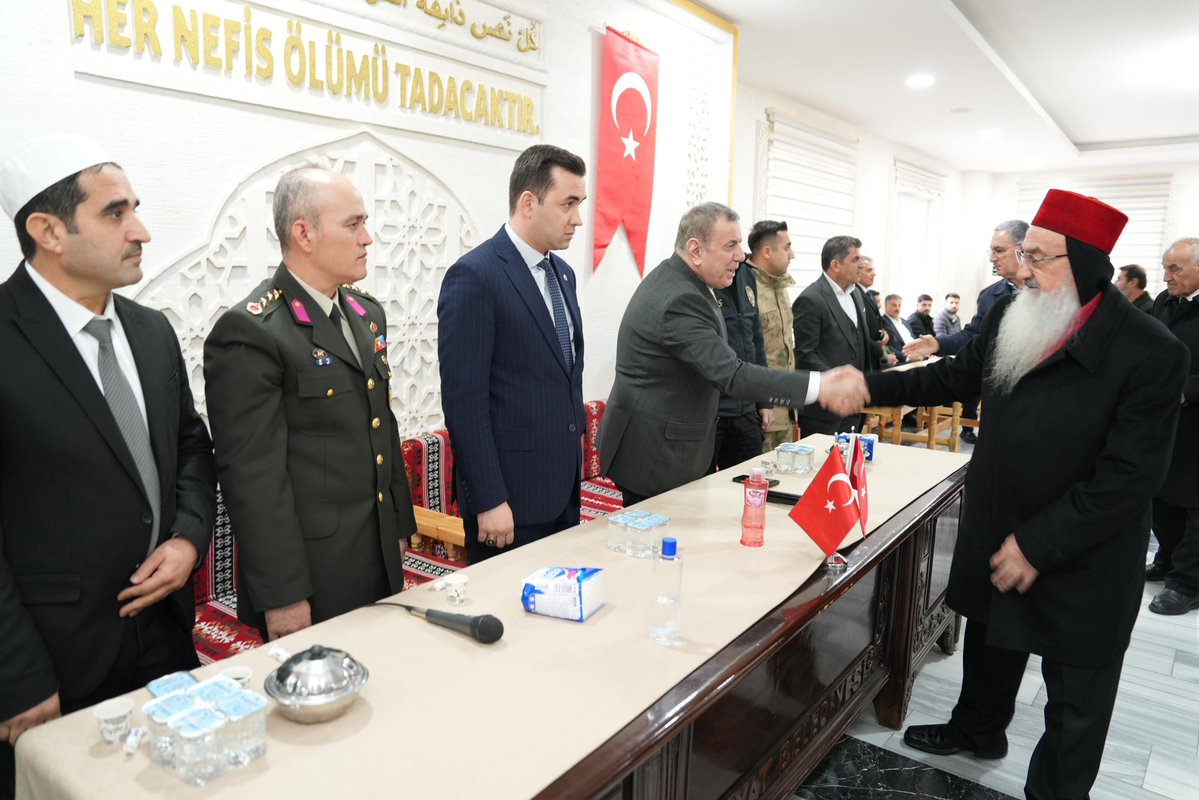 Veysi Şahin tweet media