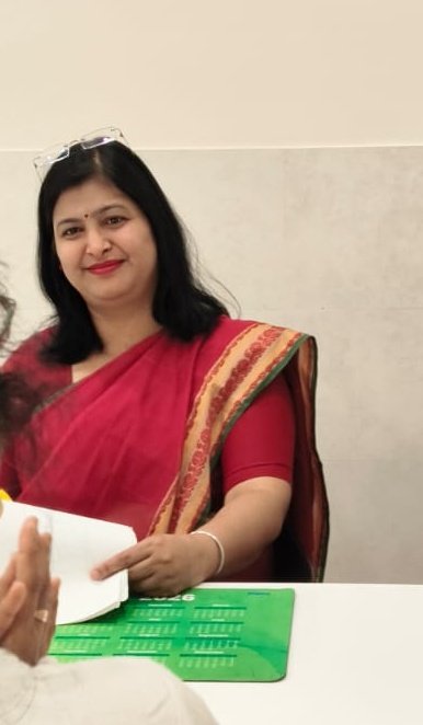 "इतना आसान नहीं है किसी भी रिश्ते को संभालना रिश्ते को जितना समझने में time लगता हैं, उतना ही उस व्यक्ति के साथ Adjust करने में time लगता हैं,क्योंकि  दोनों को ही एक दूसरे से  expectations होती हैं"।

अमिता सिंह
साइकलॉजिस्ट &amp; कंसल्टेंट