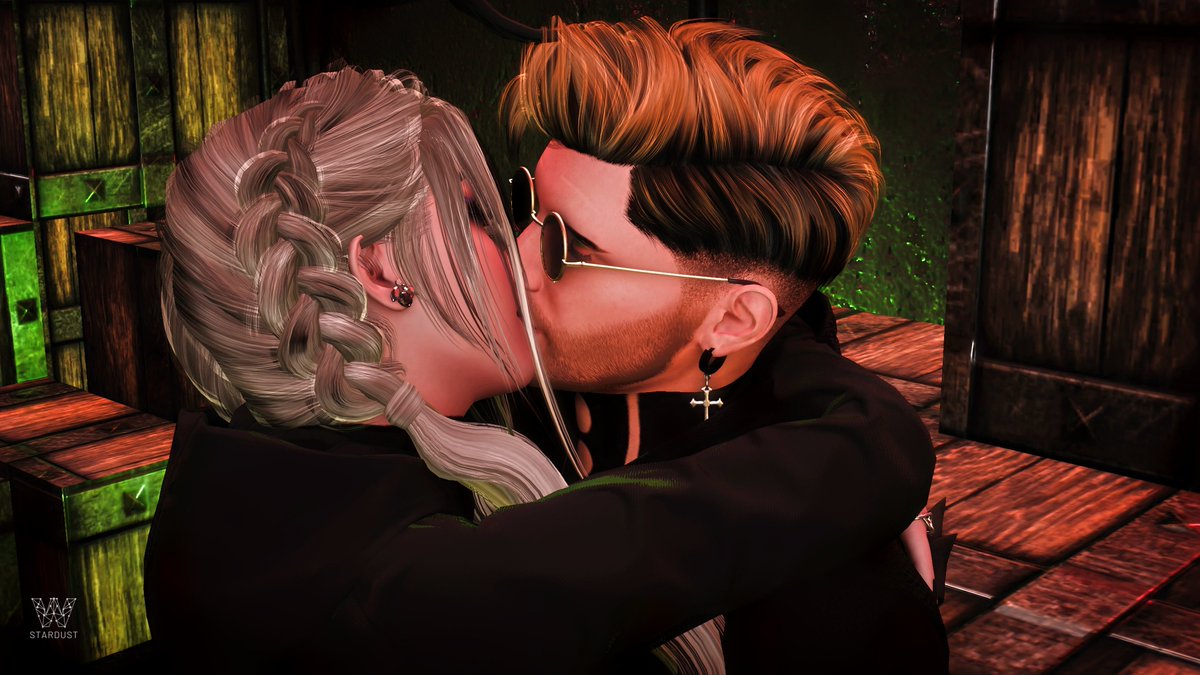 Kiss:N:Tell tweet media