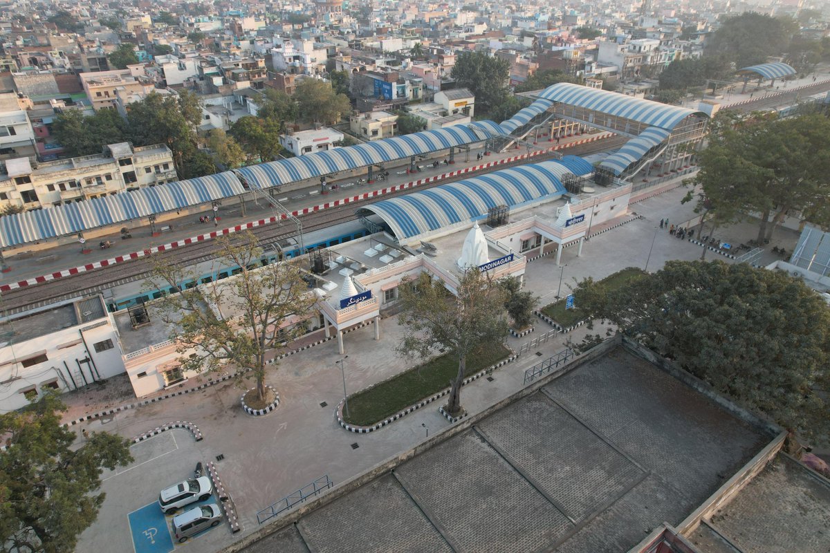 Ministry of Railways tweet media