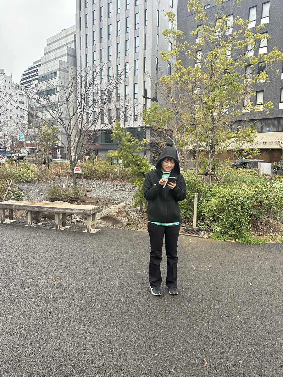 はなっしーなんと雨の中も縄跳びの応援に来てくれました😳(写真)

#Liリーグ ご覧いただいた皆様ありがとうございました✨✨✨

次回のチームセンコーグループは〜
4月18日🆚チーム若鯉
場所：ホテル櫂会 です☺︎

あの人とあたるか！？笑

(上野・姉)
