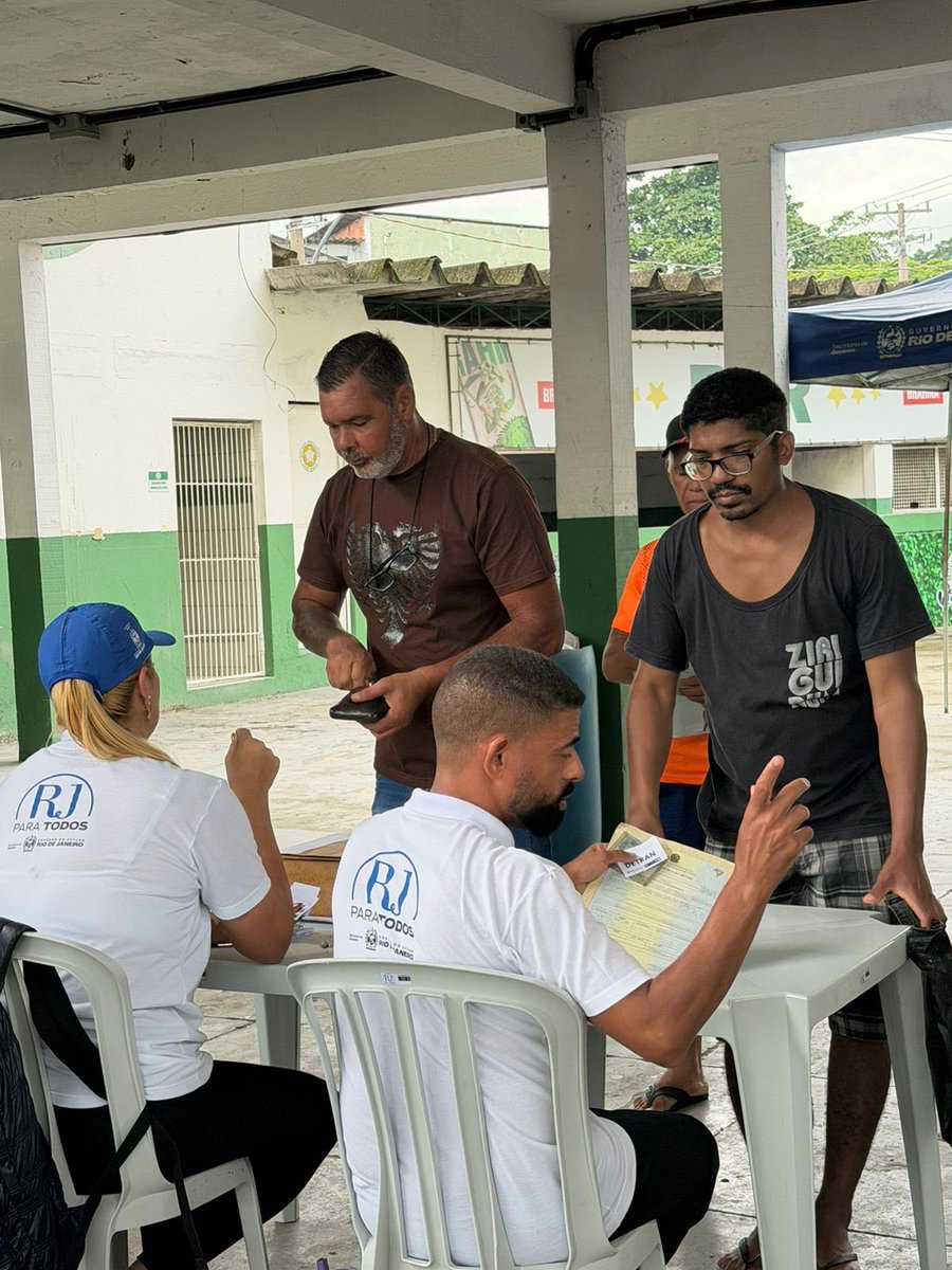 Mocidade Independente tweet media