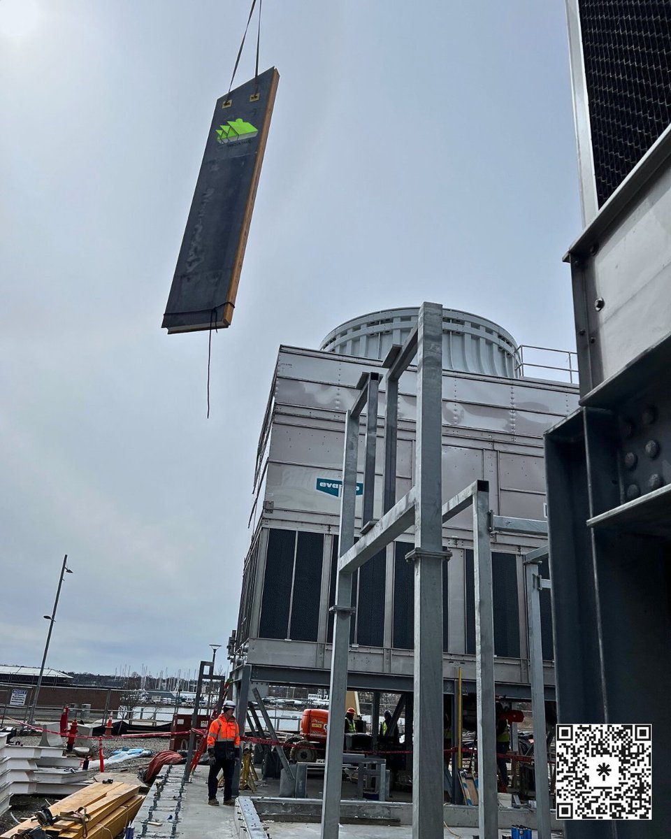 InnovaPanel's tweet photo. 🚀 Look up in the sky
Is it a bird? ✈️ A plane?
No, it’s an #InnovaPanel® heading to a job site near you!Bringing a better way to build:
✔ Faster #construction
✔ Easier installation
✔ Stronger, more resilient #structures
✔ Eco-friendly, #energyefficient performance
#Builder https://t.co/882hCuVm1x