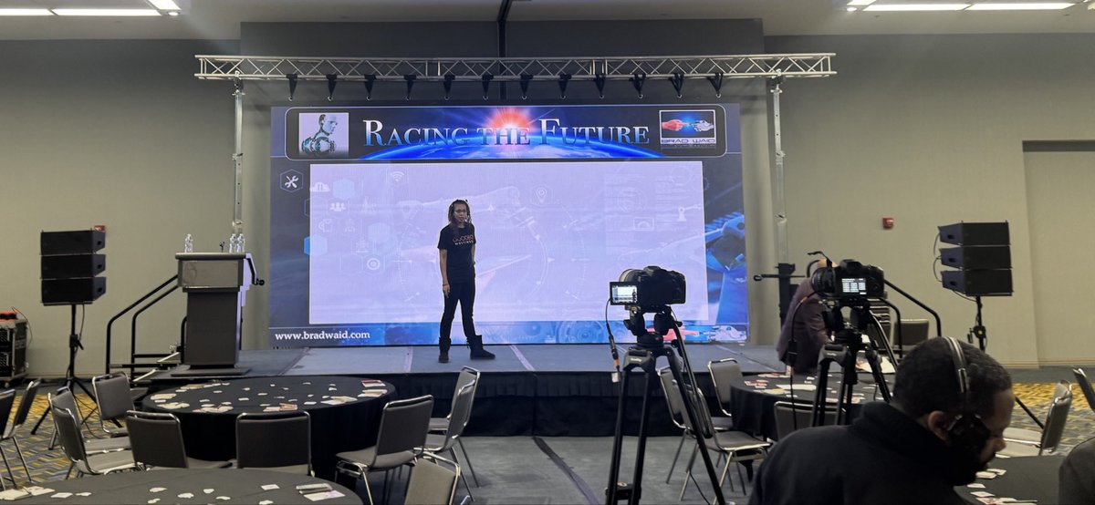 Brad Waid tweet media