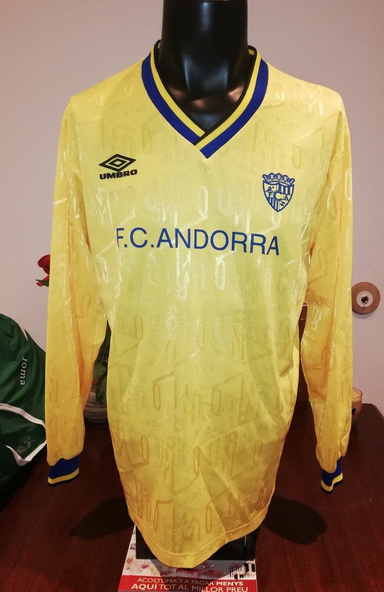 NastikerExiliat🇹🇷🧹ESCOMBREM-LOS🧹 tweet media