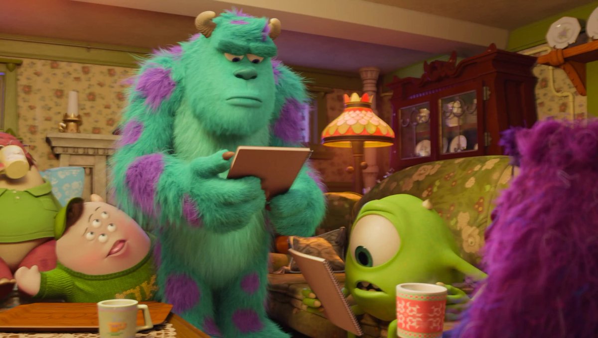 『モンスターズ・ユニバーシティ』のウーズマ・カッパとかのサークルって「同じ寮に住んだり、なんか俺らの知ってる大学サークルと空気違くね？」と思って調べたのですが、
あれは北米の大学特有の「フラタニティ」や「ソロリティ」と呼ばれる集団で、