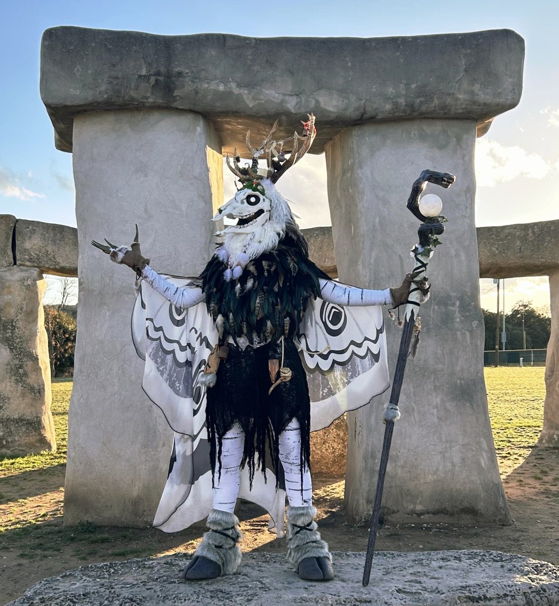 DeeMendesArt tweet media