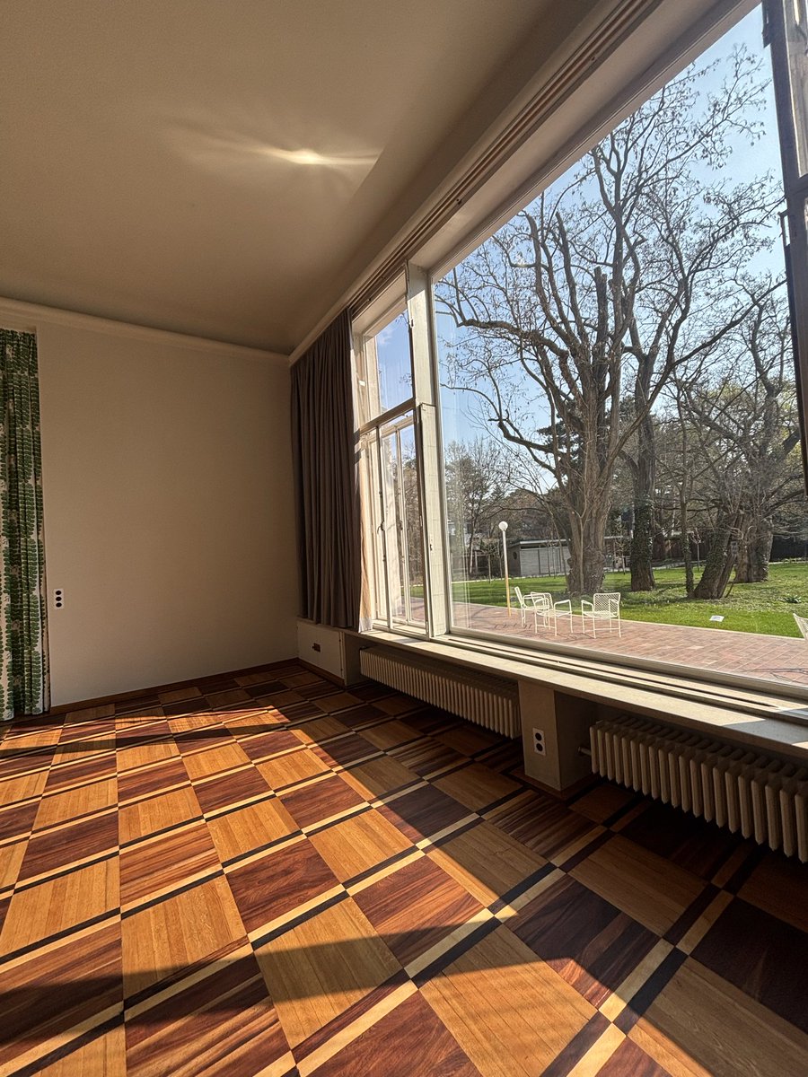 Lisa Vockenhuber tweet media