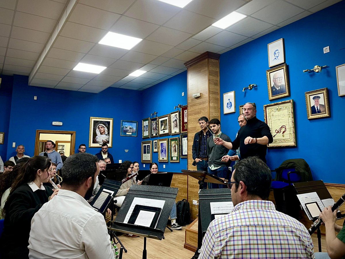 La Oliva de Salteras tweet media