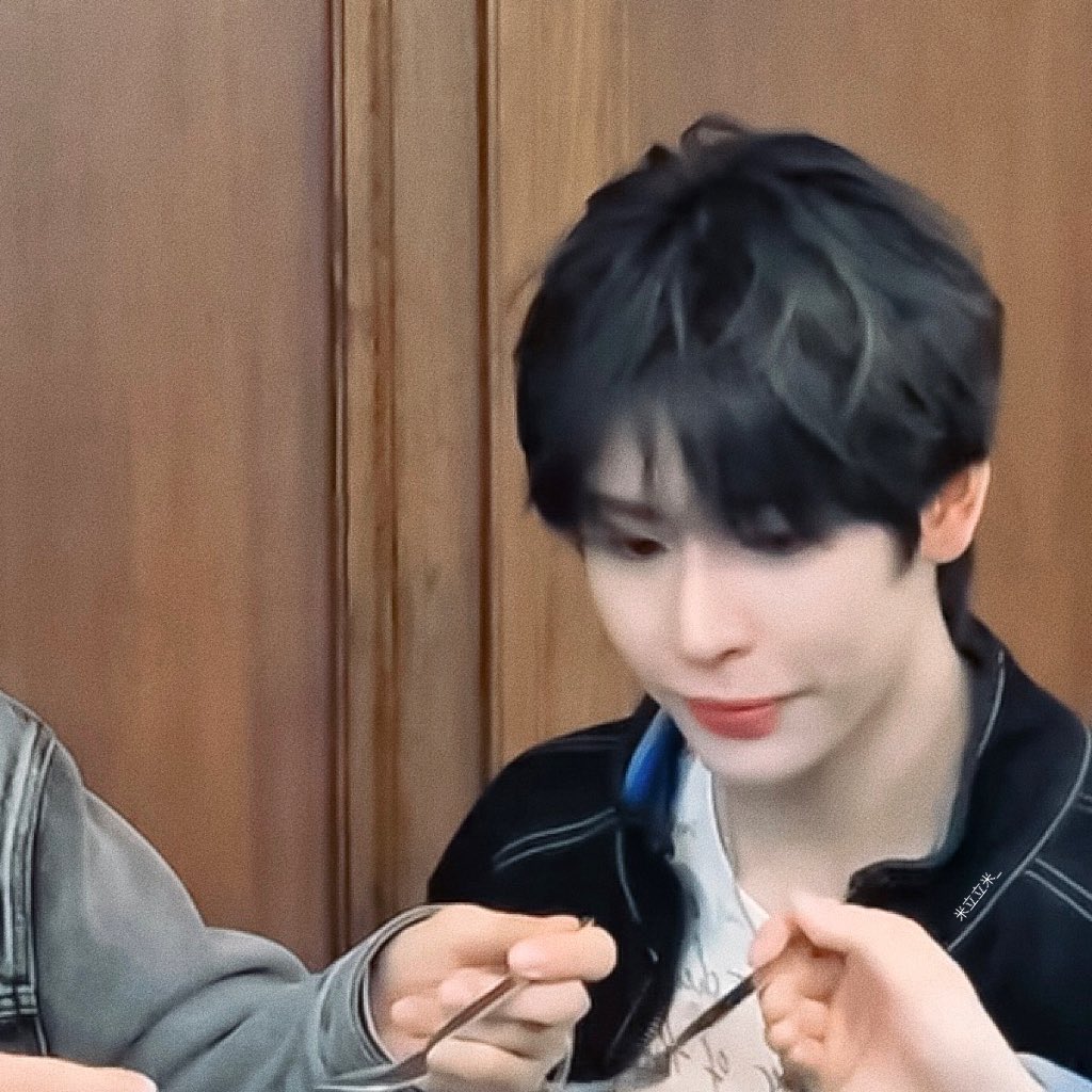 mililimi_'s tweet photo. 260319
🥰🥰
#이한비 #한비 #HANBI
#SMTR25 https://t.co/oWIXAiCE0G