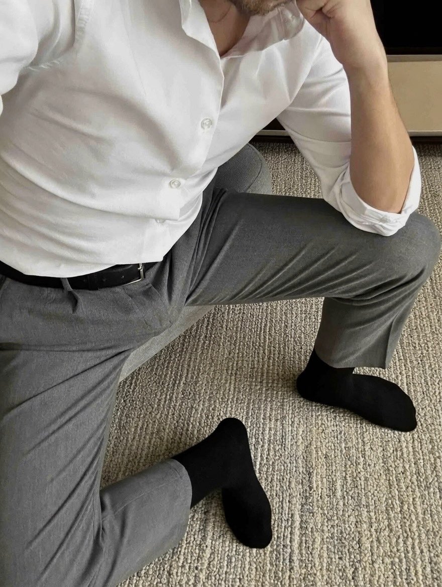 Suited Guy tweet media