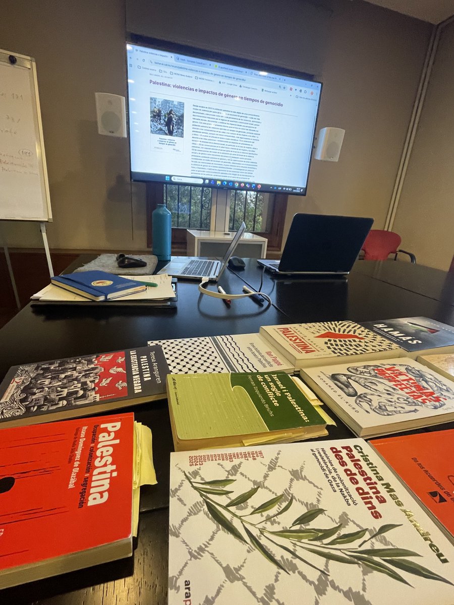 Escola de Cultura de Pau tweet media