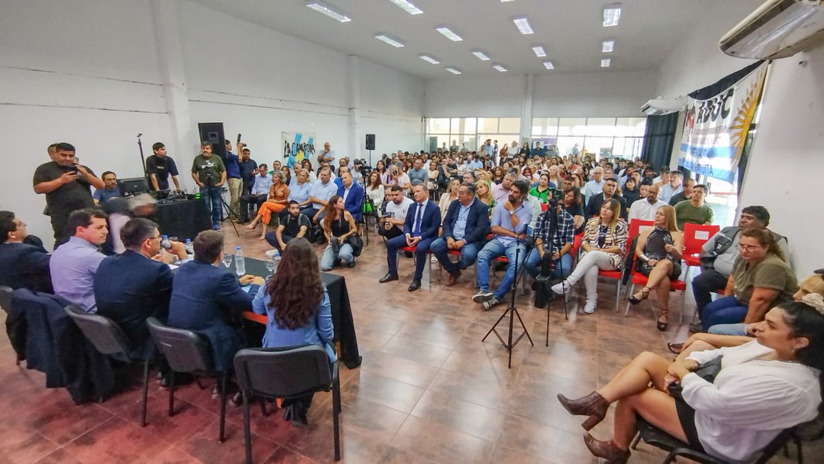 Senadora Florencia López- Prensa tweet media