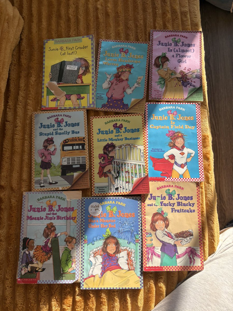 briana aniysa tweet media