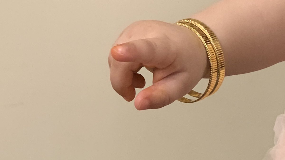 طُوبـىٰ للغـُربـاء tweet media