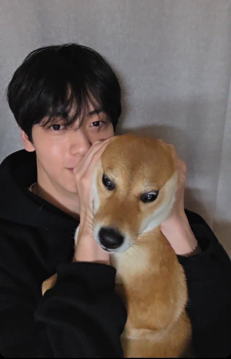 ละชั้นเปิดไลฟ์มาเจองี้55555555555เอ็นดูมาก