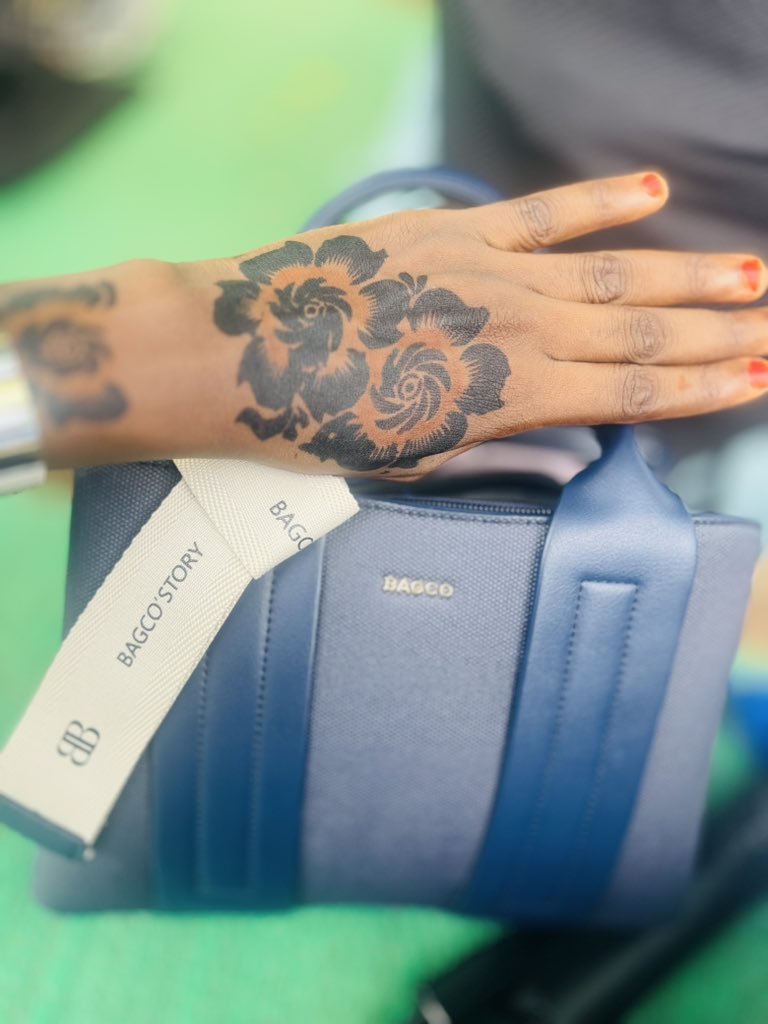 Iya Adini Mainland 😎 tweet media