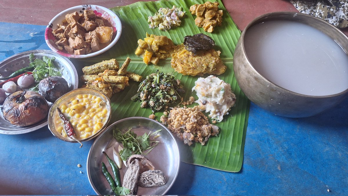 journalist_Lipi's tweet photo. ଯିଏ ସବୁଦିନ ପଖାଳ ଖାଉଛି ଆଉ ଯିଏ ଆଜି ଗୋଟେ ଦିନ ପଖାଳ ଦିବସ ପାଇଁ ପଖାଳ ଖାଉଛି ଉଭୟଙ୍କୁ ପଖାଳ ଦିବସର ଶୁଭେଚ୍ଛା......
ପଖାଳ ଖାଆନ୍ତୁ ସୁସ୍ଥ ରୁହନ୍ତୁ
#ପଖାଳଦିବସ
#ଓଡିଶା
#March_20 https://t.co/BgQqm99r4i